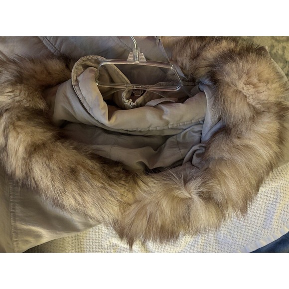 Vintage Innovations By Izzi Long Tan Jacket With Genuine Fox Tail Fur Hood Sz L - Picture 9 of 9